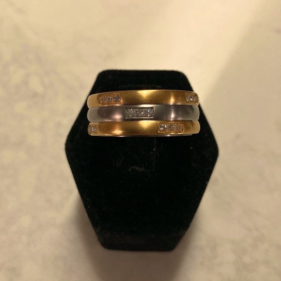 Titanium Spinner band 14GP outer edges CZ - 3 rows 4 batches of 3 CZ per row Sz9 - Picture 1 of 7